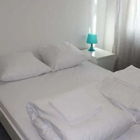 아파트 Massena Lodges